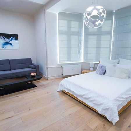 Luksusowy Apartament Swietego Jana Na Rynku Krakau Exterior foto